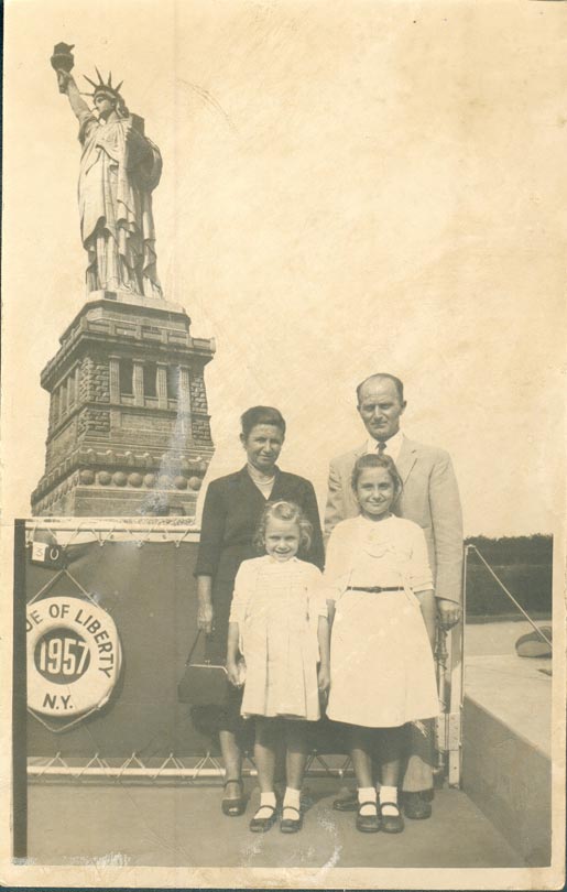 Early Years Statue of Liberty